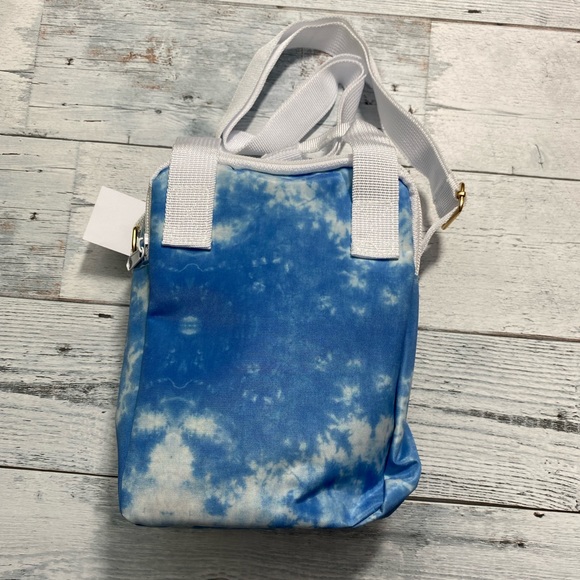 Blue Tie Dye Daisy Embroidered Bag - Picture 3 of 3